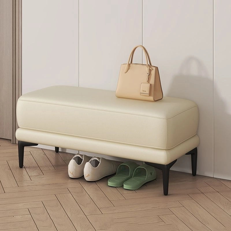 The lightweight build suggests easy handling, while the internal zig-zag spring system adds structure. 