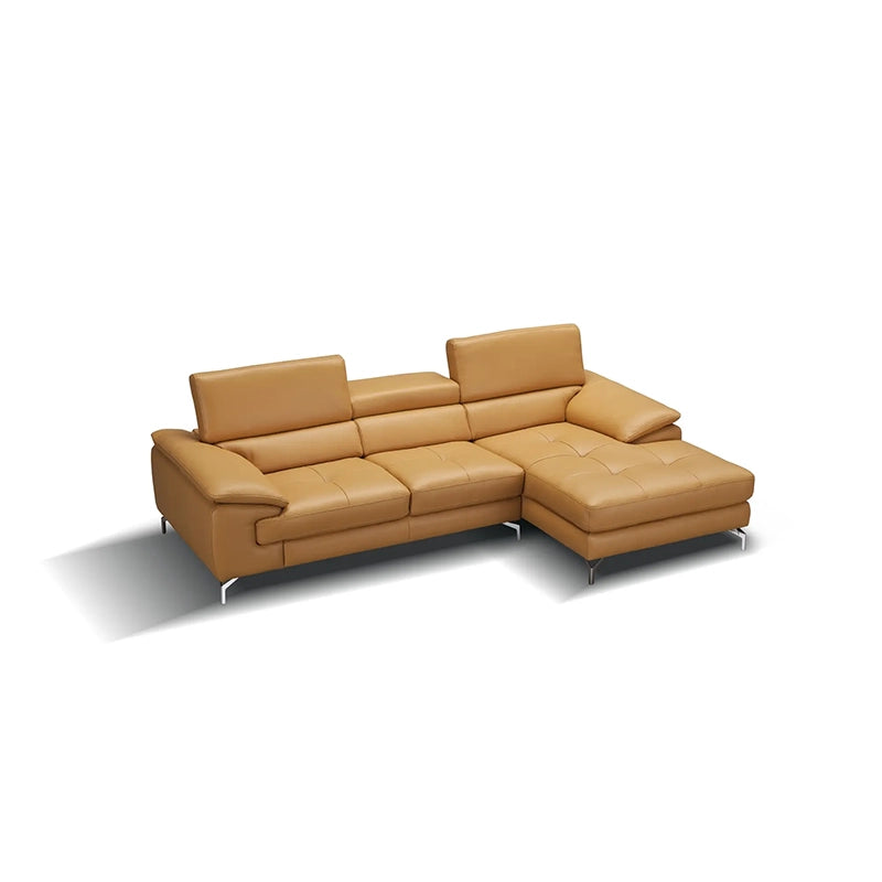 Perfect as a corner sofa, lounger sofa, or living room couch, this leather sofa set offers both functionality and visual elegance. 
